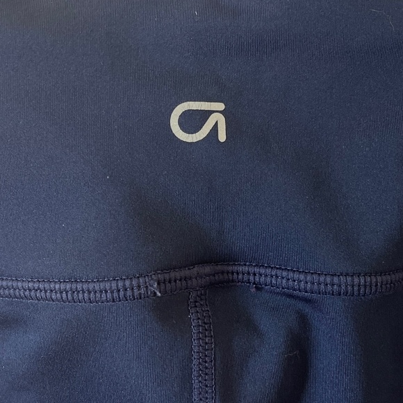 GapFit Legging In Navy and Red - Size L Preowned In Overall Good Condition - Picture 9 of 10